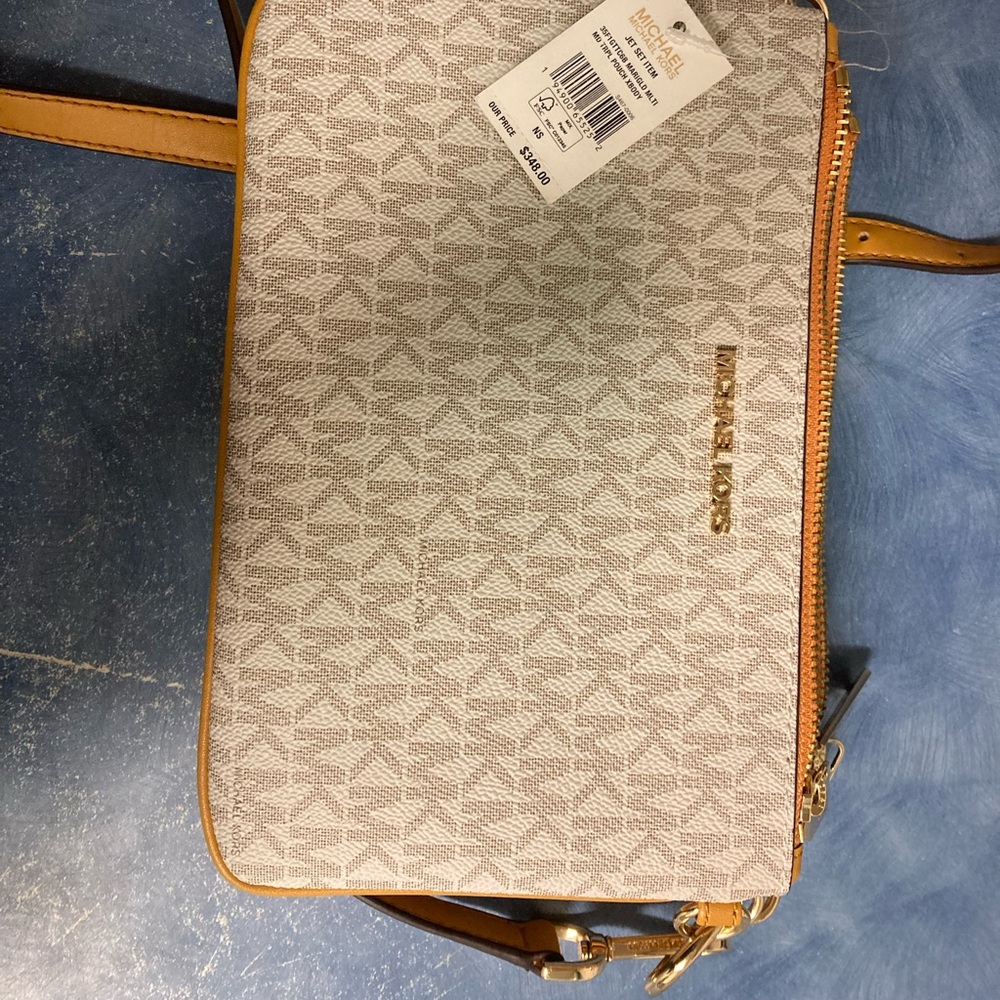 Mk crossbody puouch